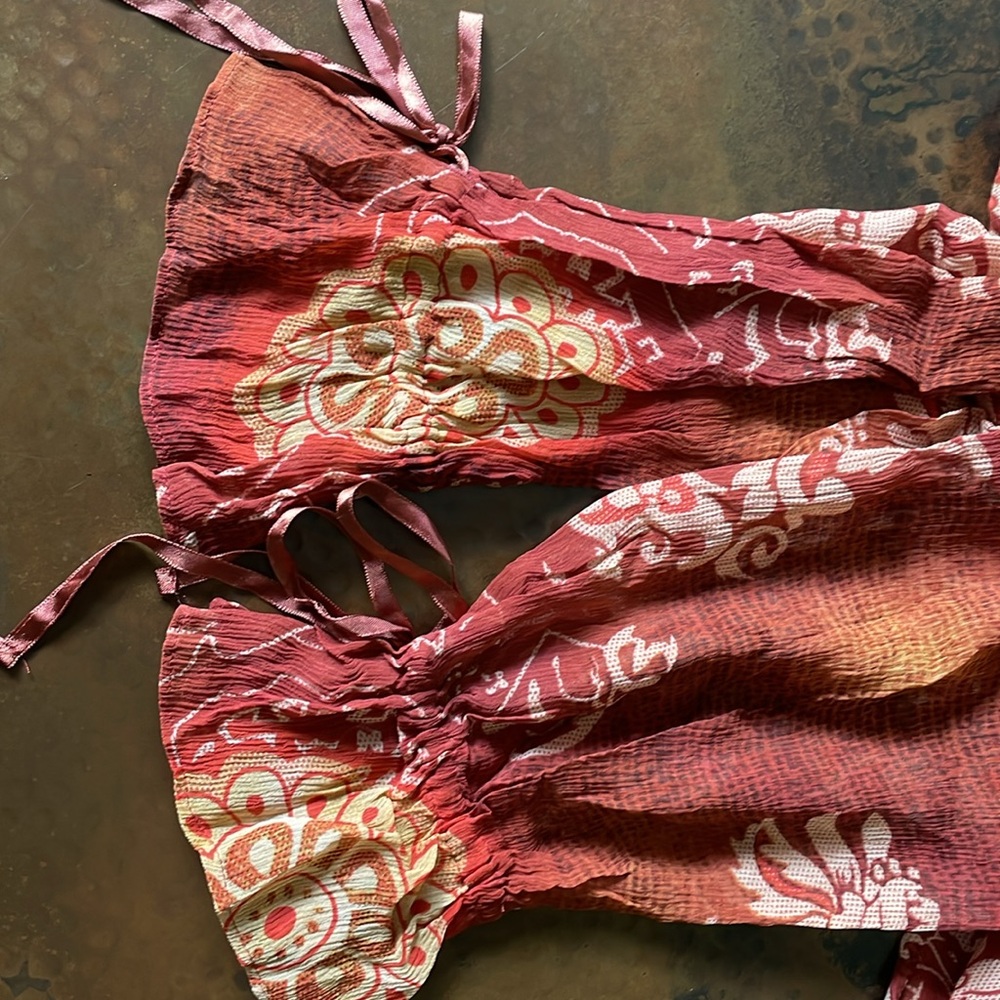 Special Pattern 100% Silk Blouse - image 4